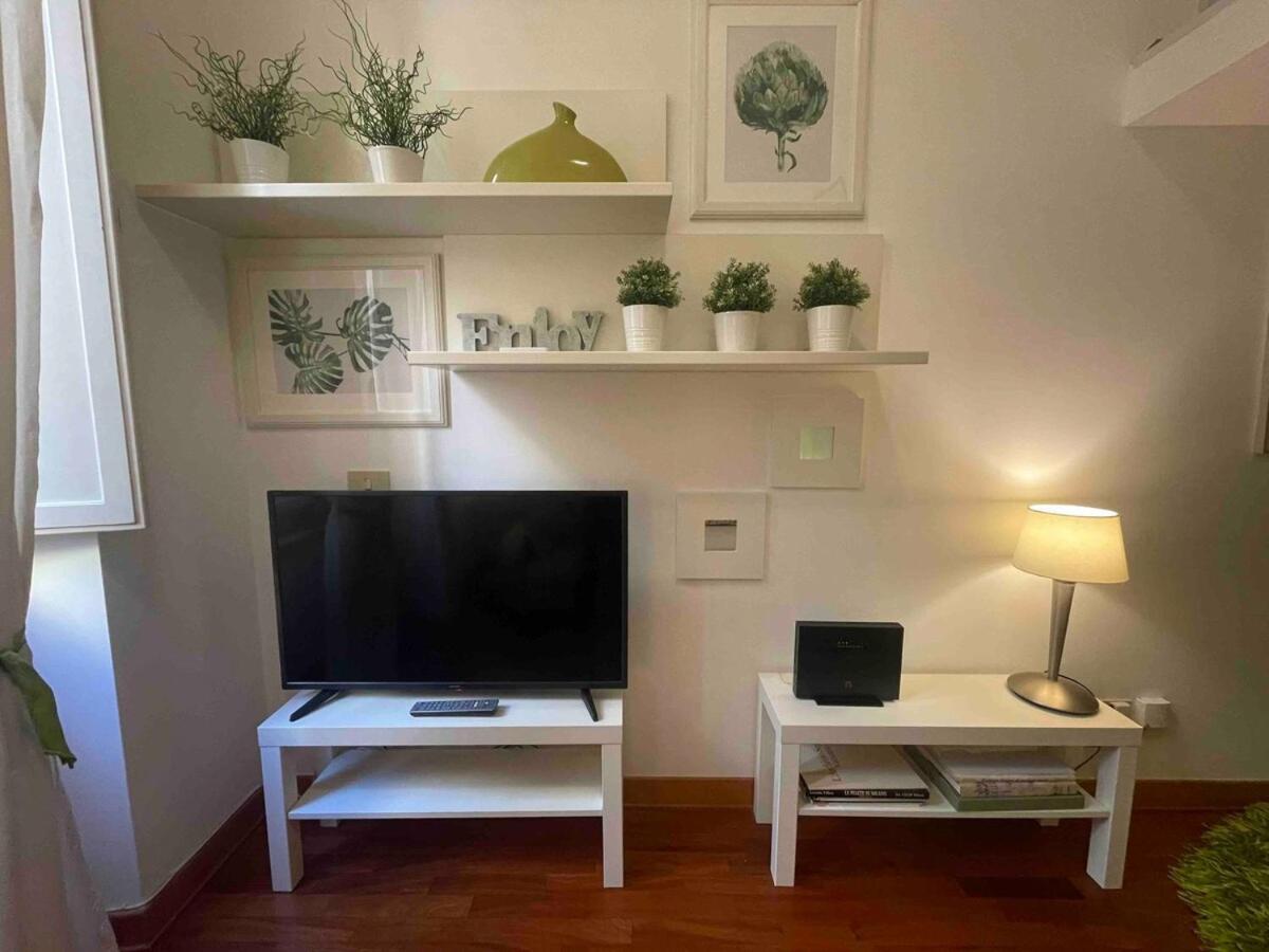 Apartment Live - Domus Luci Al Colosseo New! Rome