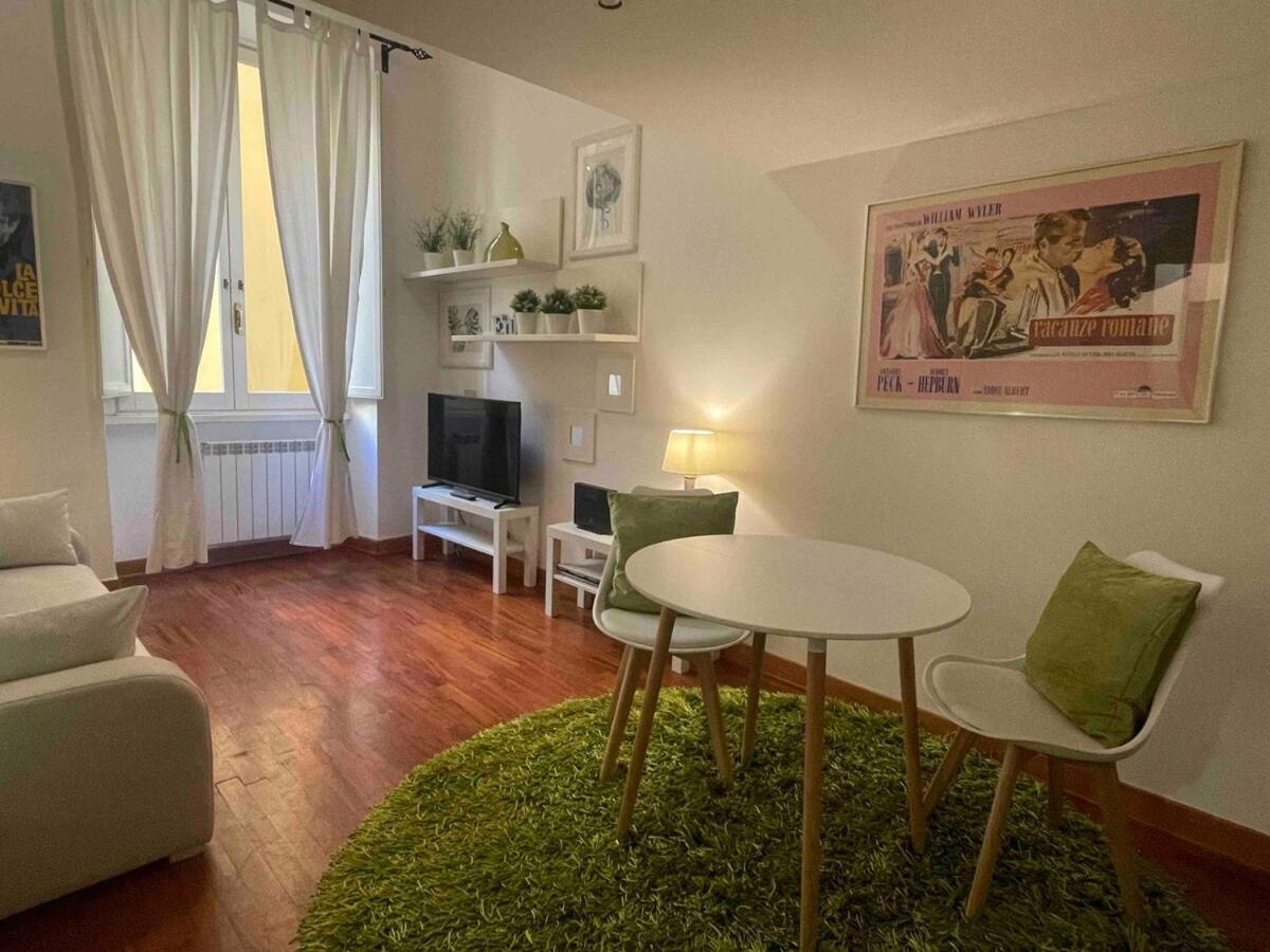 Appartamento Live Roma - Domus Luci Al Colosseo New! Roma